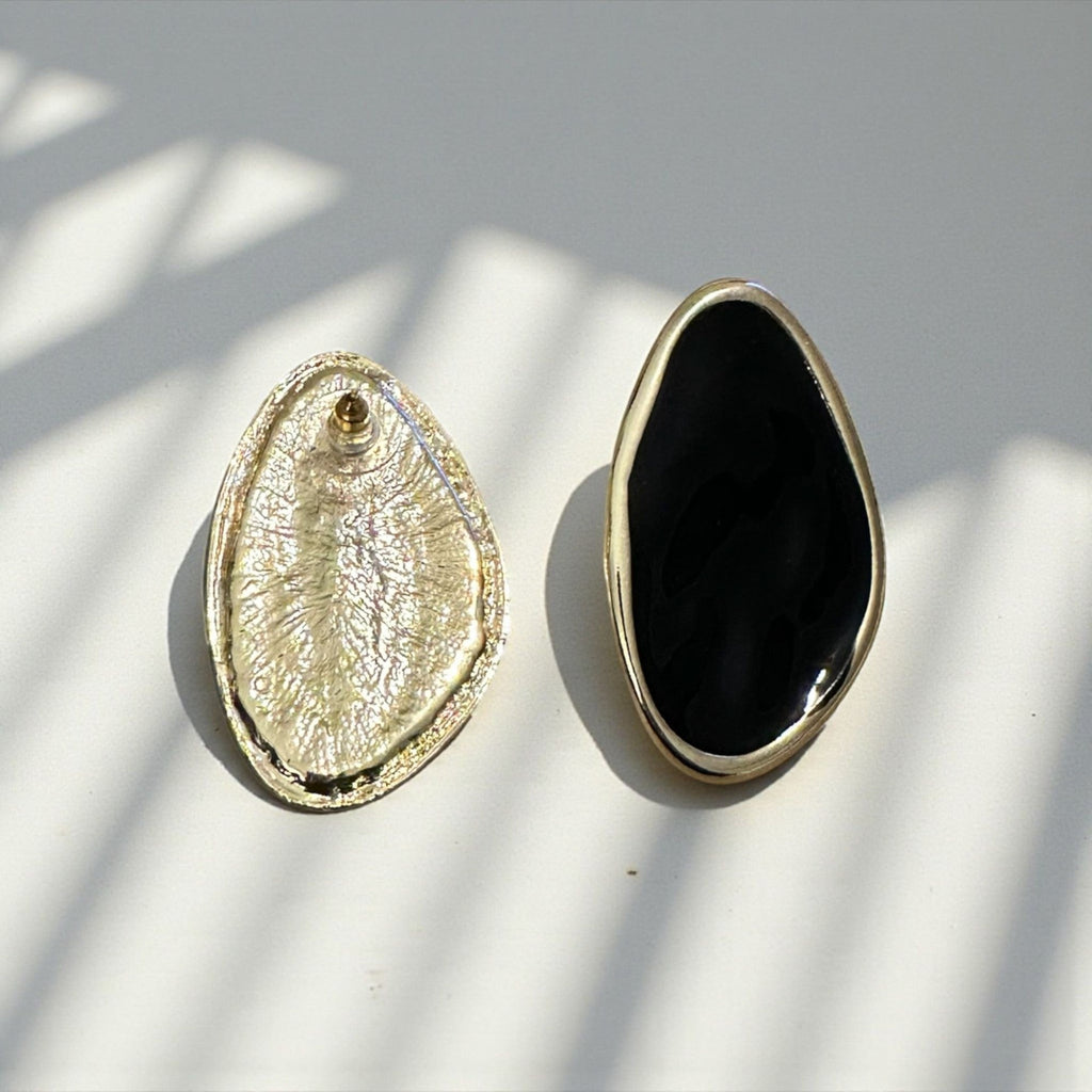 Siyah Oval Küpe