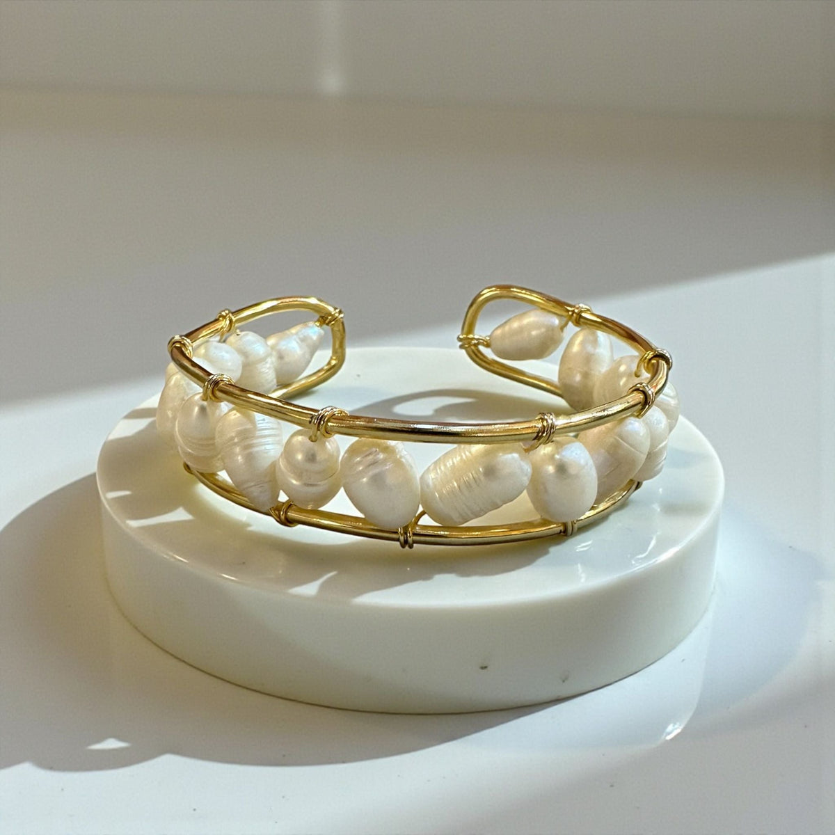 İncili Gold Bileklik