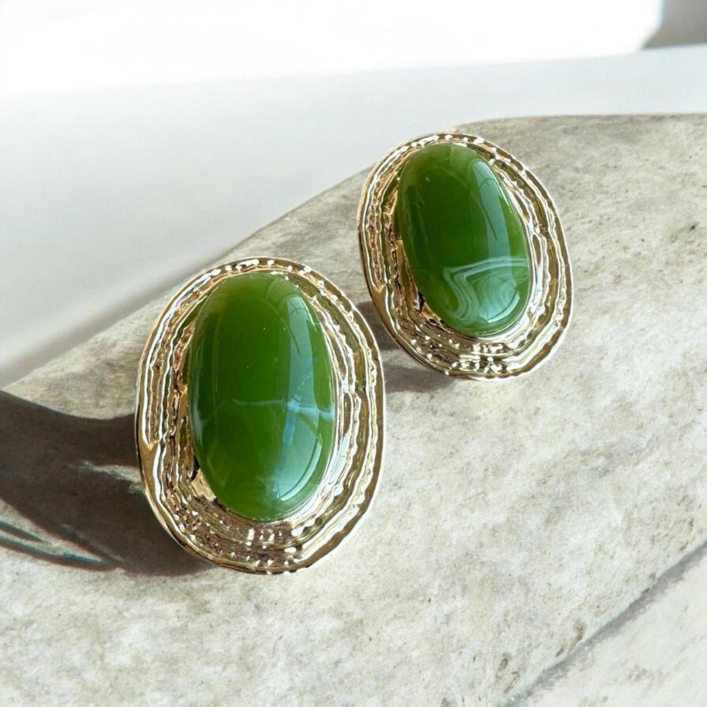 Vintage Esintili Yeşil Oval Küpe