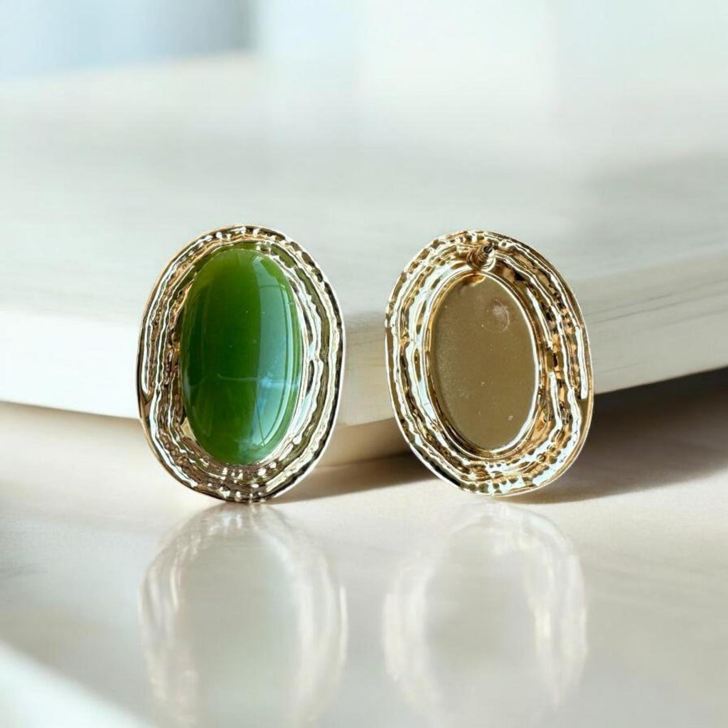 Vintage Esintili Yeşil Oval Küpe
